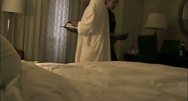 sex lanh Trả thù lừa dối chồng với con trai phim xech mình.